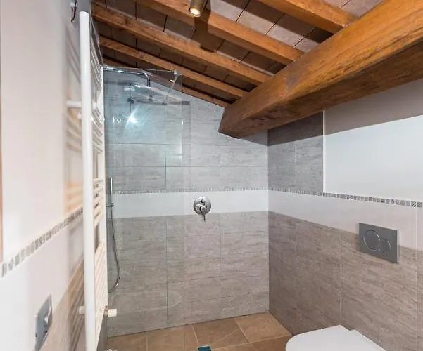 Alloggio per agriturismo Fattoria Colsanto