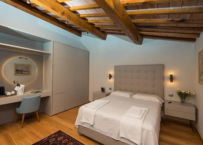 Fattoria Colsanto Alloggio per agriturismo