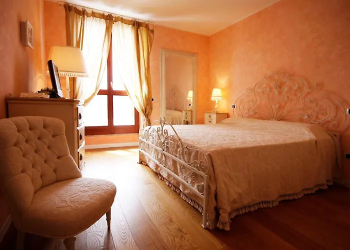 Fattoria Colsanto Alloggio per agriturismo *